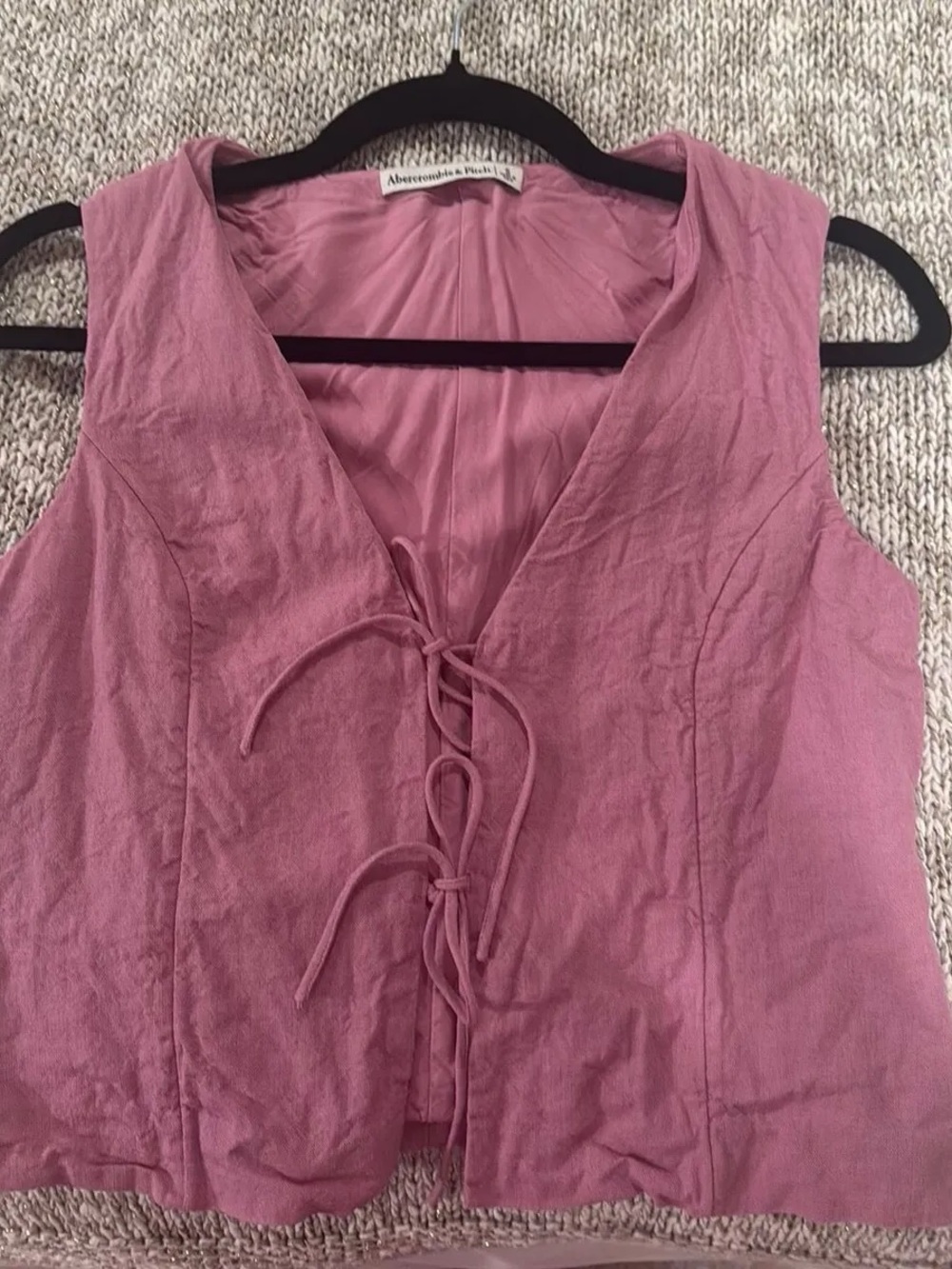Abercrombie & Fitch Rose Lace-Up V-Neck Camisole